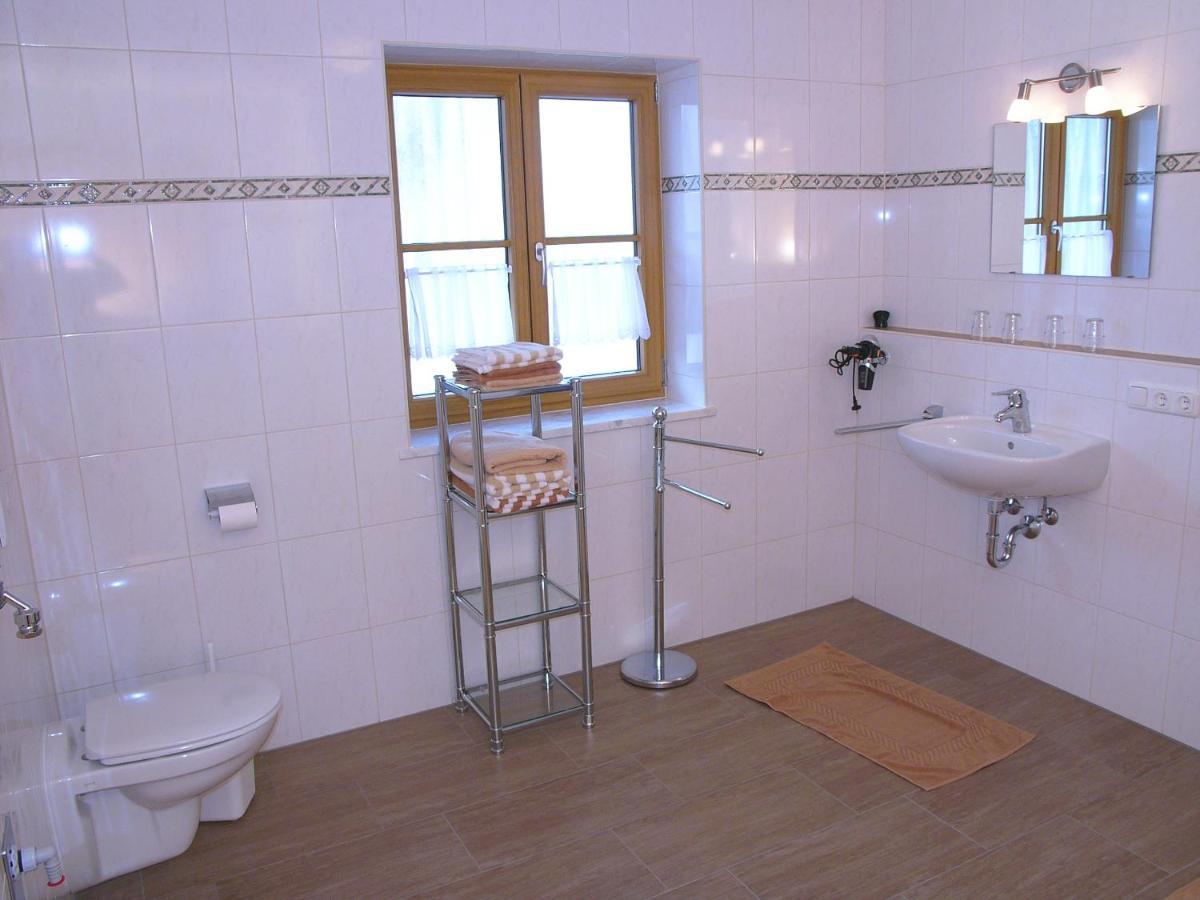 Gaestehaus Weissenbauer Ленгрис Екстериор снимка
